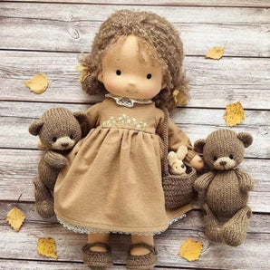 Poupée Artisanale en Tissu Doux - Jouet Créatif pour Enfants - HAVENBRIDGES